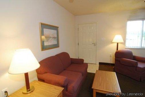 Affordable Suites Myrtle Beach Room photo